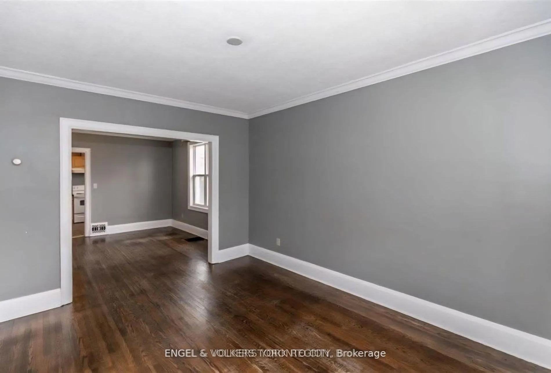 Photo 7 of 23 Lount Street, Barrie, Wellington — HOMEH