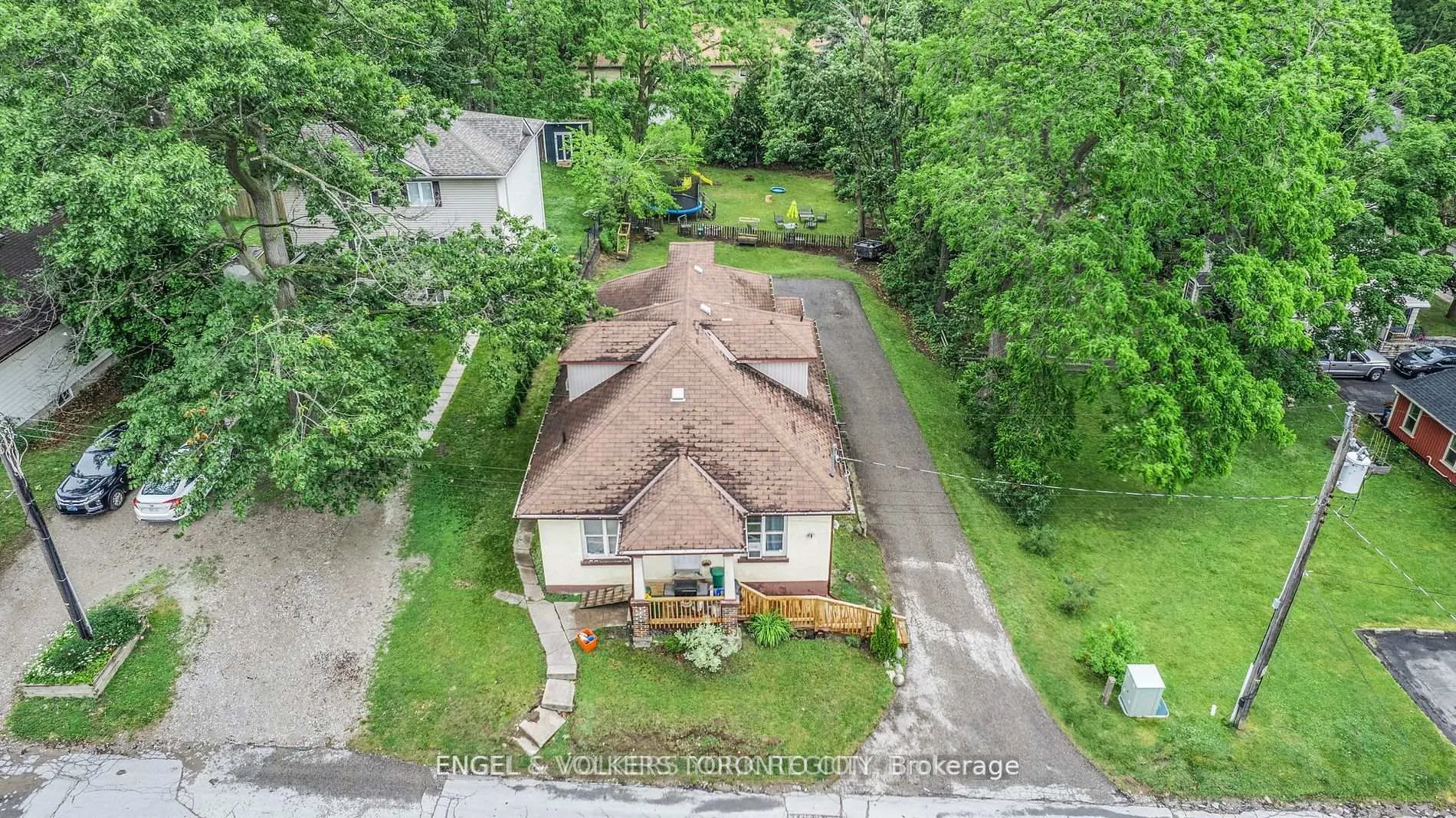 Photo 34 of 23 Lount Street, Barrie, Wellington — HOMEH