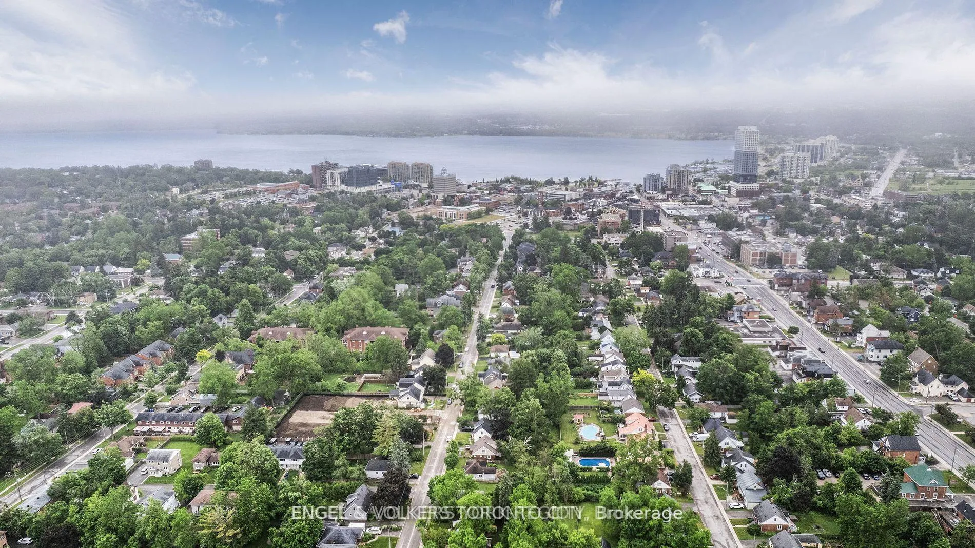 Photo 40 of 23 Lount Street, Barrie, Wellington — HOMEH