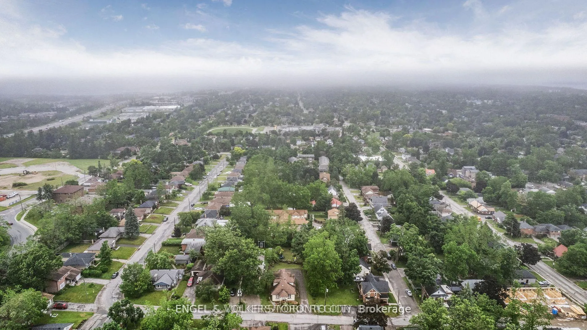 Photo 43 of 23 Lount Street, Barrie, Wellington — HOMEH
