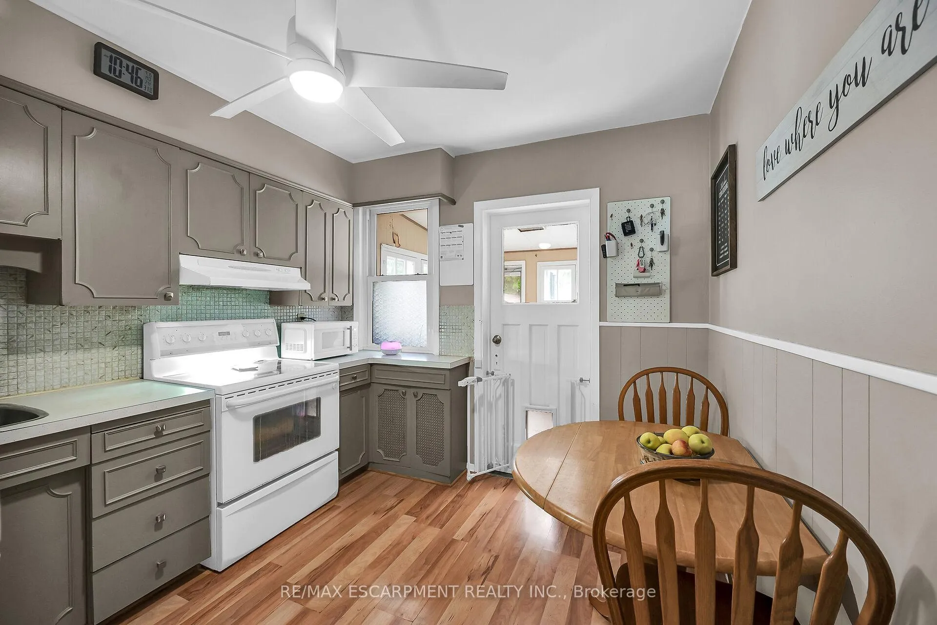 Photo 9 of 244 Cope Street, Hamilton, Homeside — HOMEH