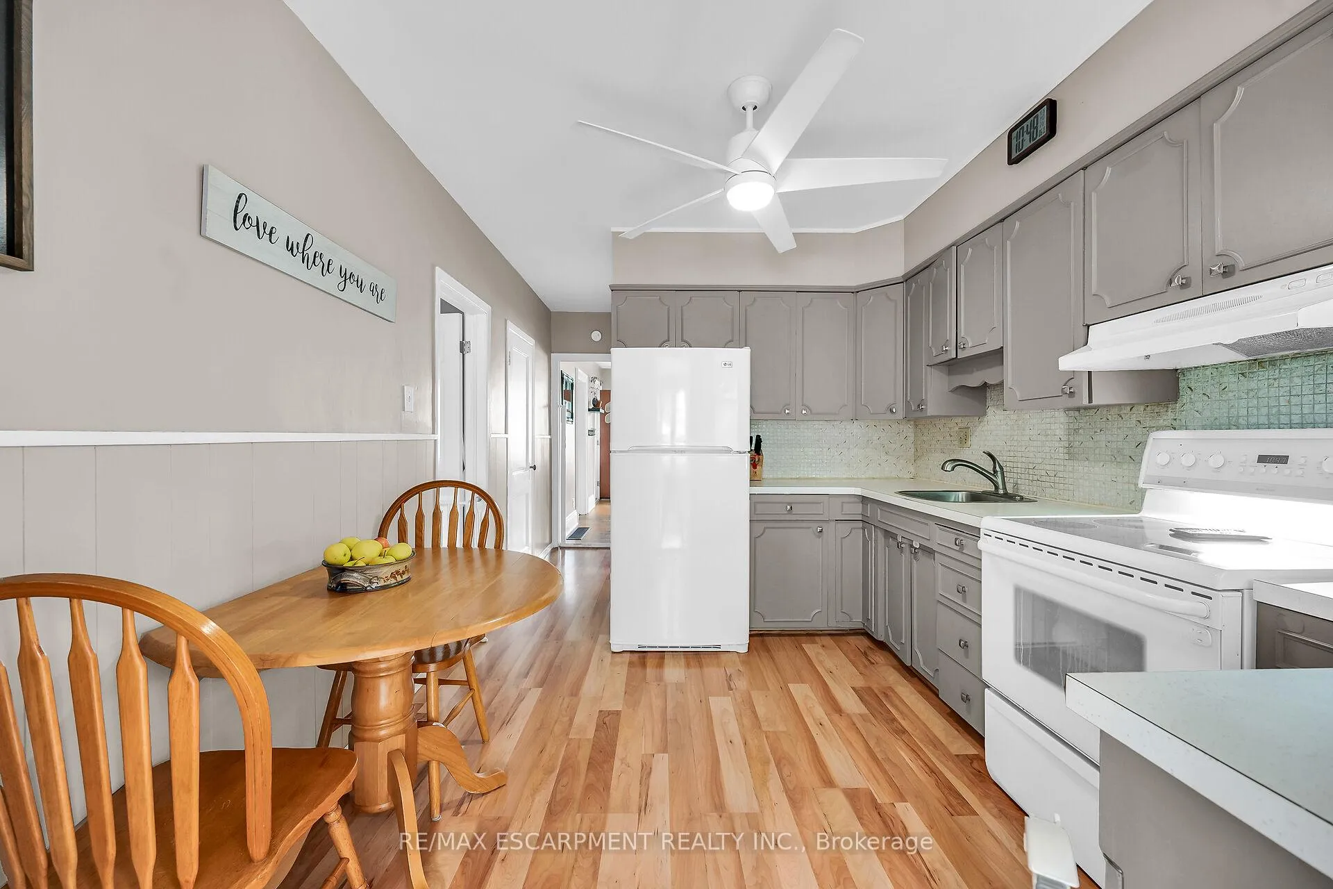 Photo 12 of 244 Cope Street, Hamilton, Homeside — HOMEH