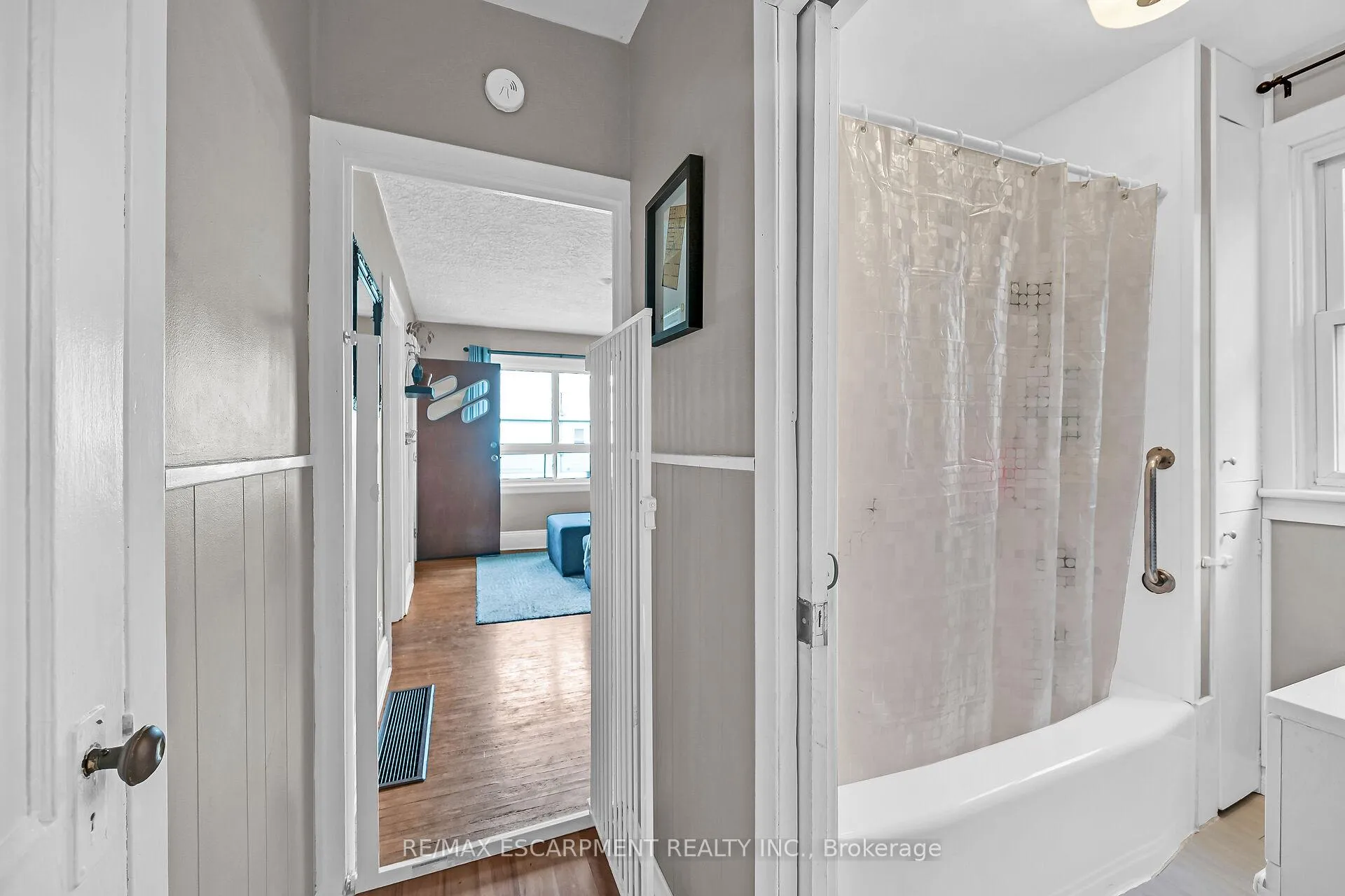 Photo 17 of 244 Cope Street, Hamilton, Homeside — HOMEH