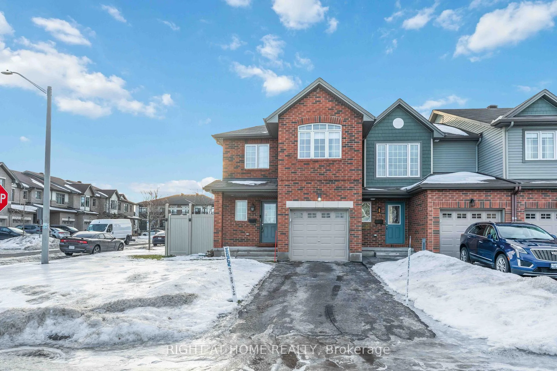 Photo 1 of 237 Kingswell Street, Ottawa, Leitrim — HOMEH