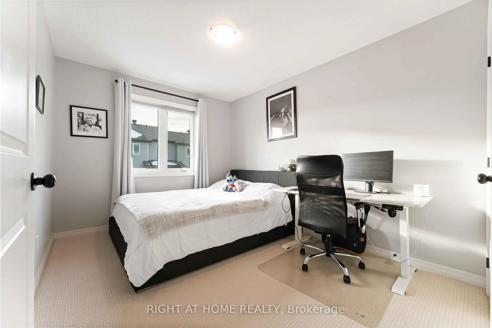 Photo 14 of 237 Kingswell Street, Ottawa, Leitrim — HOMEH