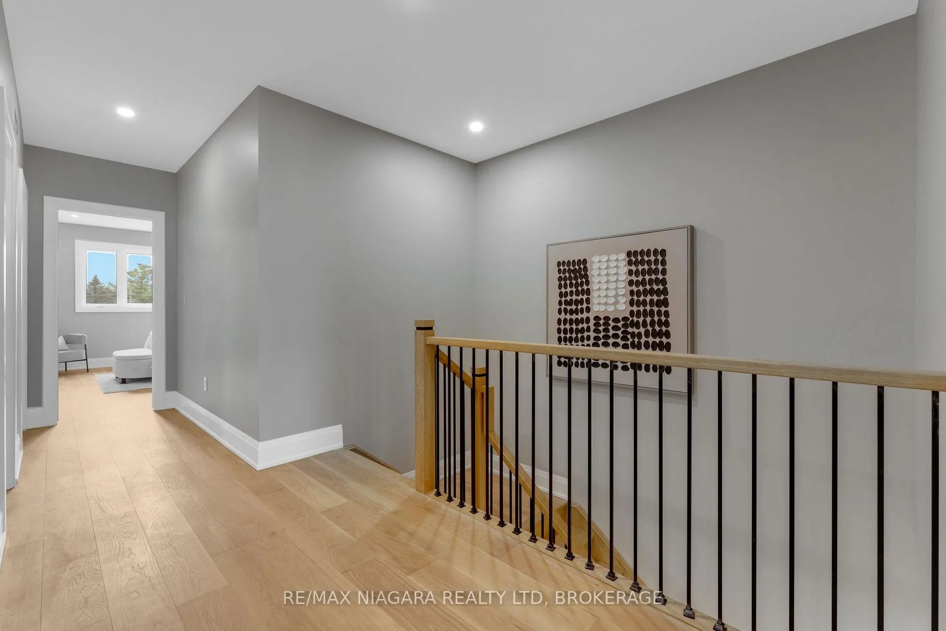 Photo 19 of 6196 Curlin Crescent, Niagara Falls, Forestview — HOMEH