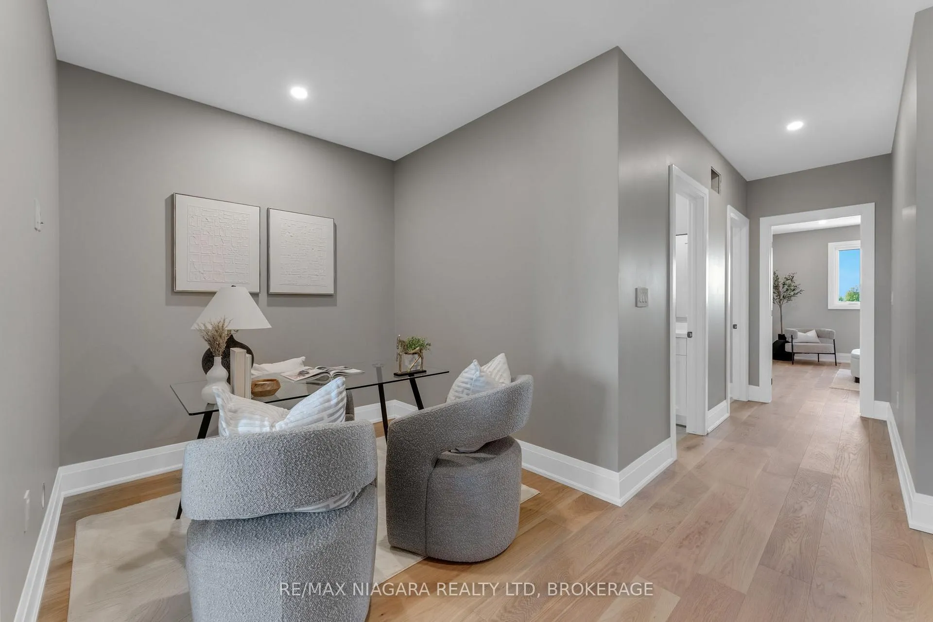 Photo 20 of 6196 Curlin Crescent, Niagara Falls, Forestview — HOMEH