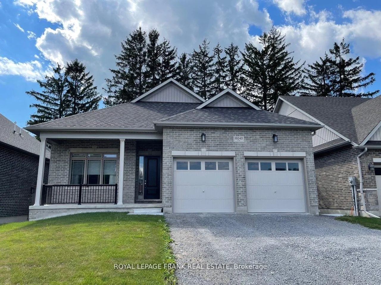 Front of 16040 Simcoe Street