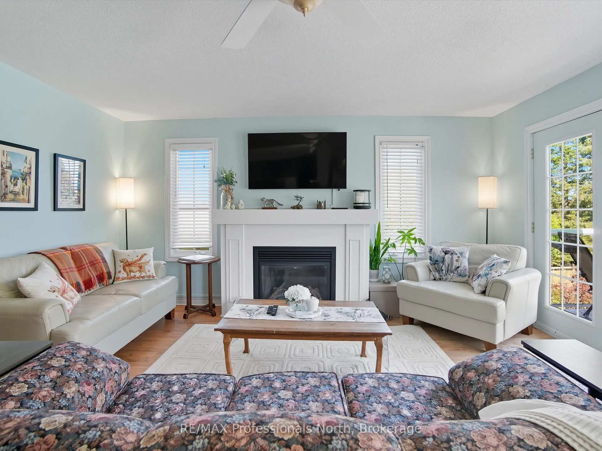 Photo 5 of 17 Keall Crescent, Bracebridge, Monck (Bracebridge) — HOMEH