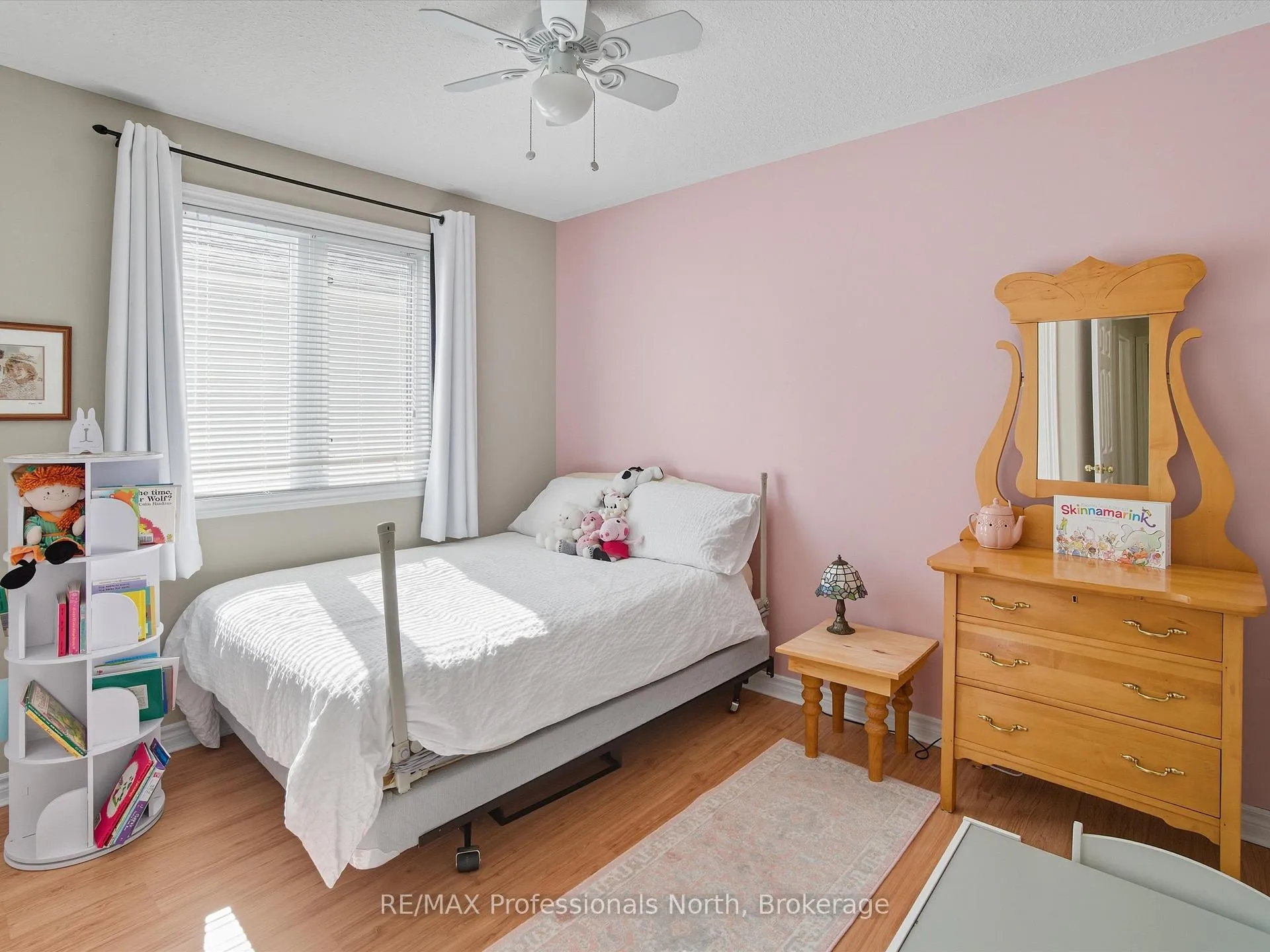 Photo 19 of 17 Keall Crescent, Bracebridge, Monck (Bracebridge) — HOMEH
