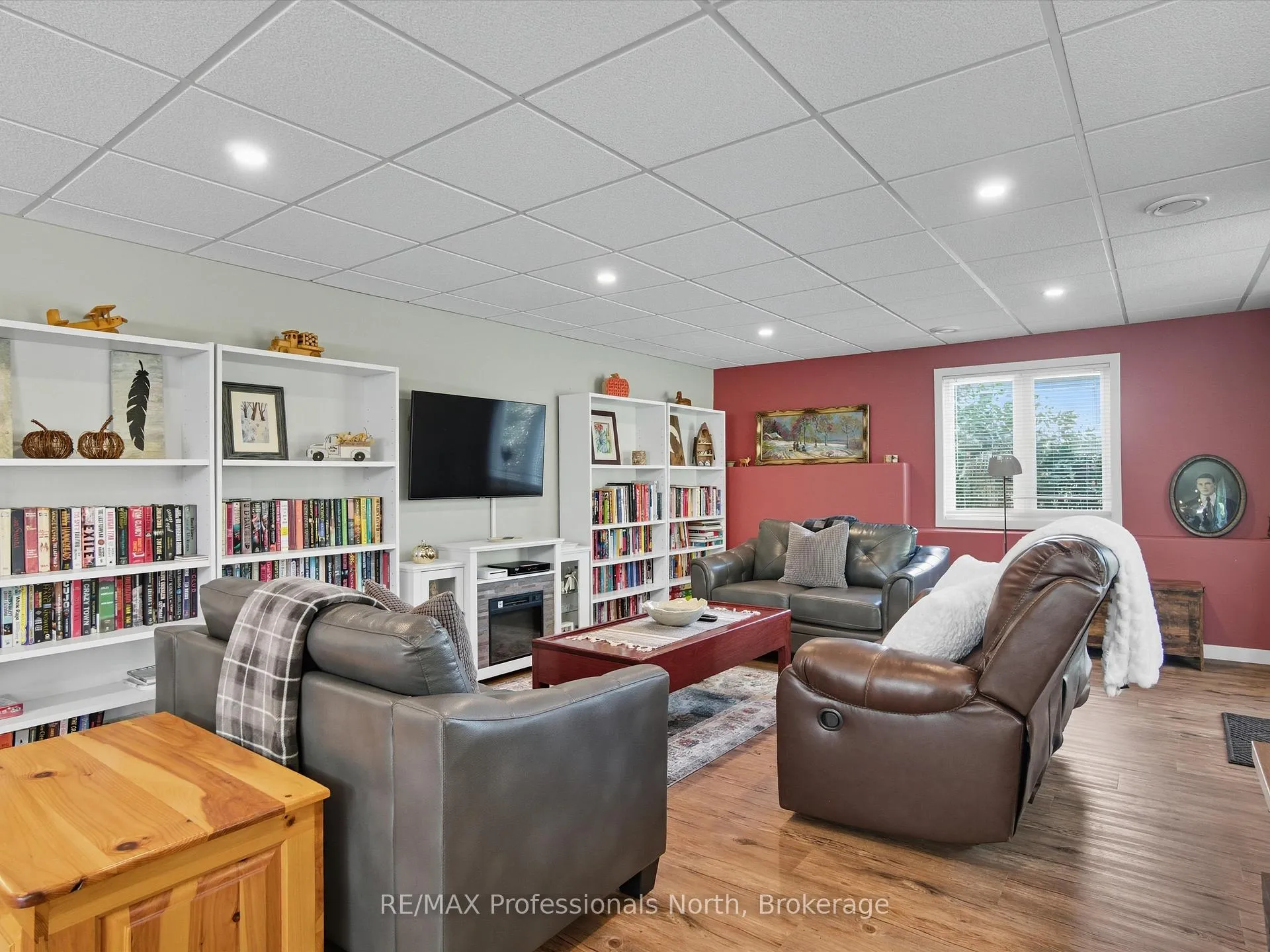 Photo 28 of 17 Keall Crescent, Bracebridge, Monck (Bracebridge) — HOMEH