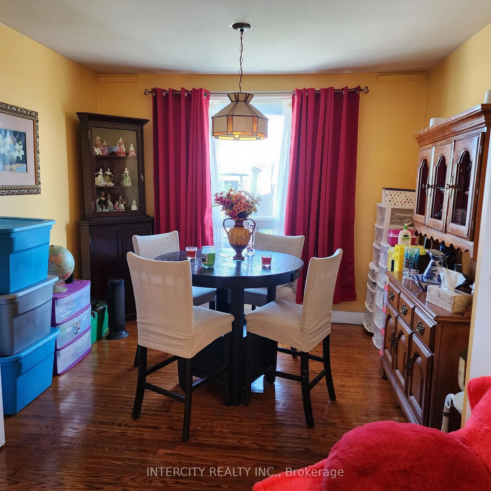 Photo 5 of 70 Mayflower Avenue, Hamilton, Crown Point — HOMEH