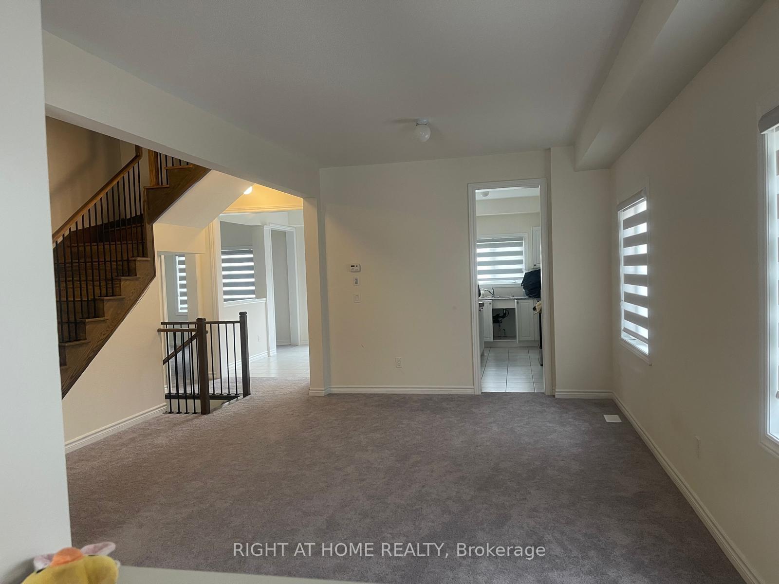 Photo 6 of 128 Hawkins Street, Georgina, Sutton & Jackson's Point — HOMEH