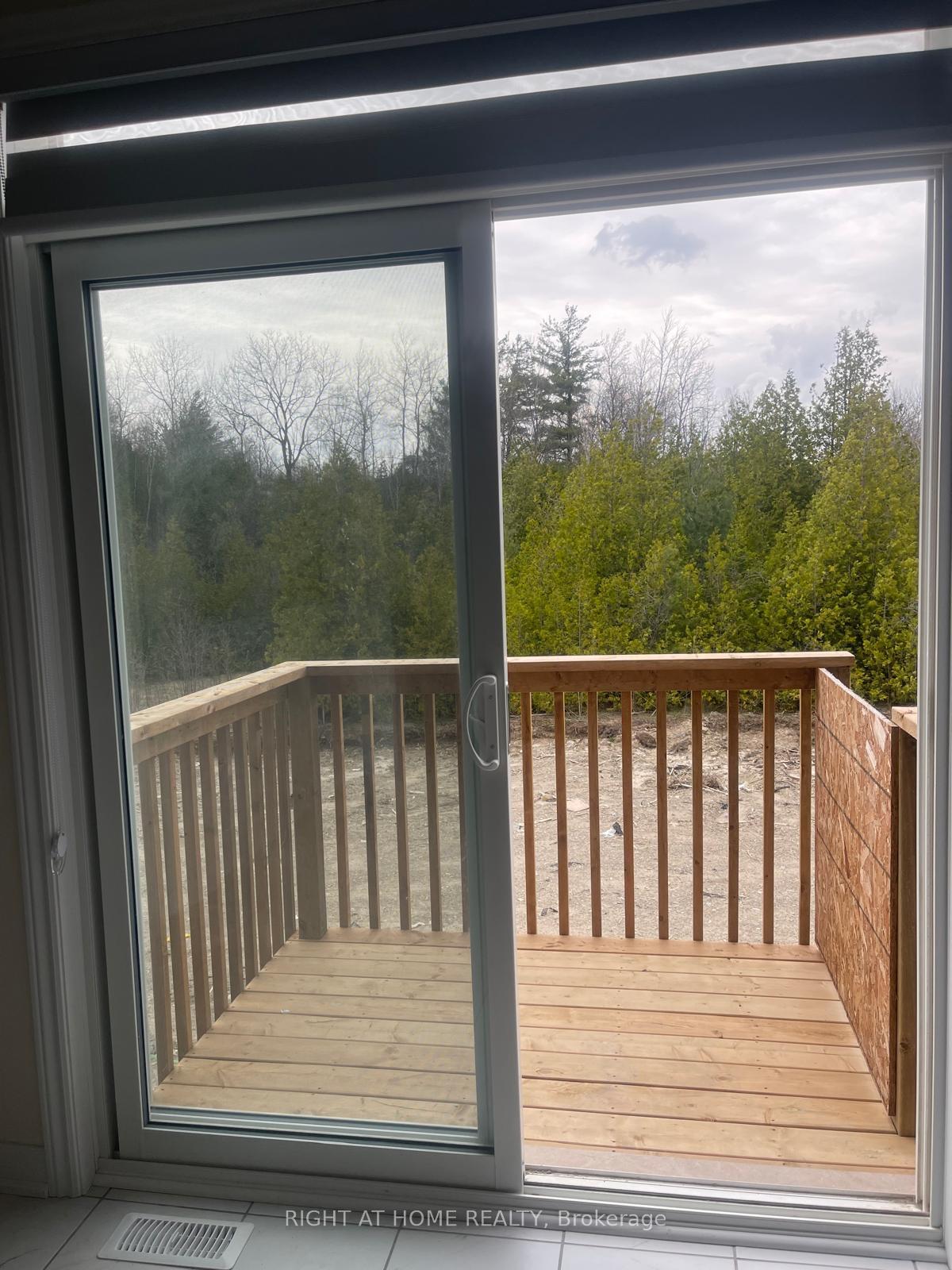 Photo 21 of 128 Hawkins Street, Georgina, Sutton & Jackson's Point — HOMEH