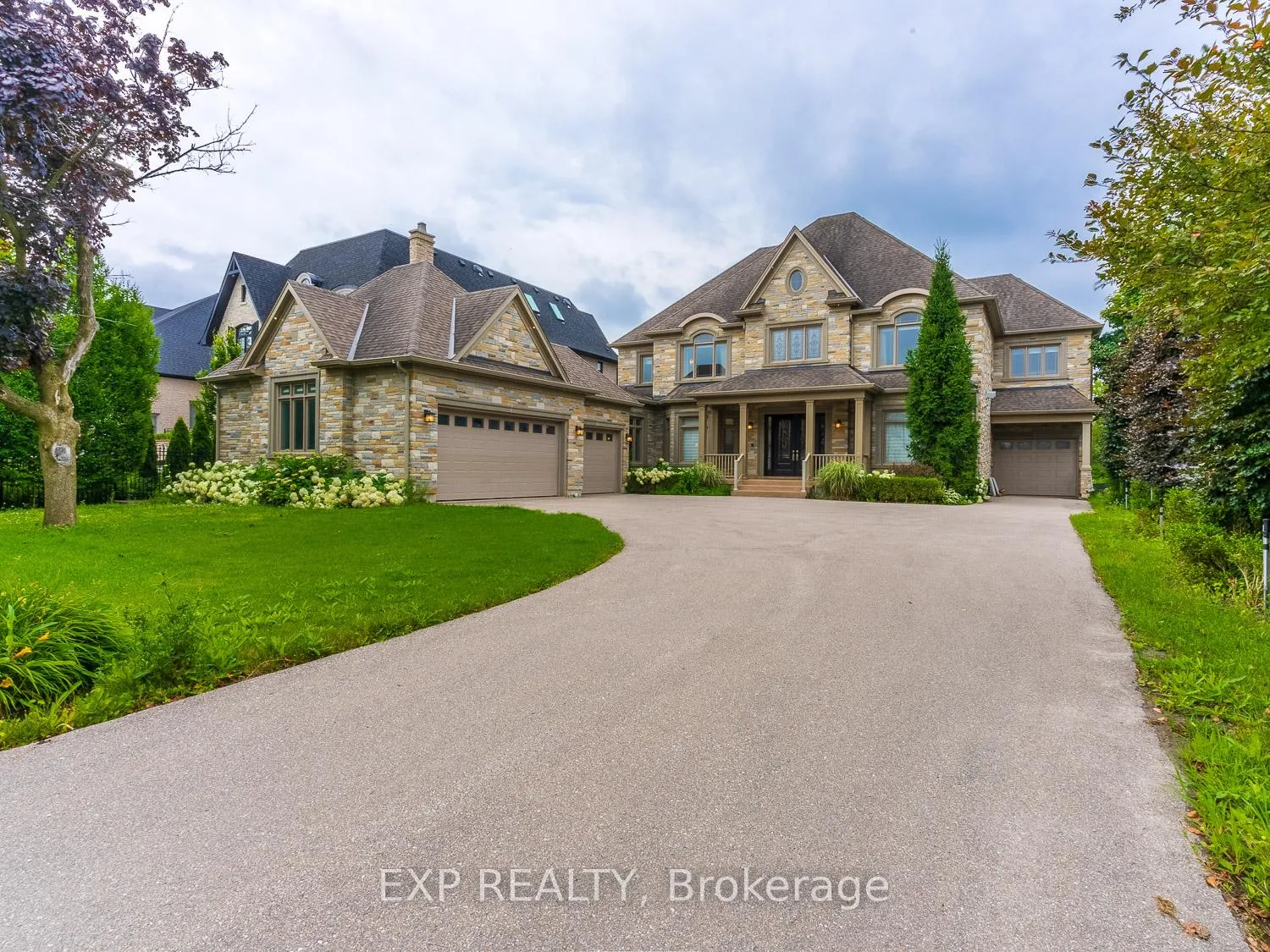 Front of 33 Maple Grove Avenue