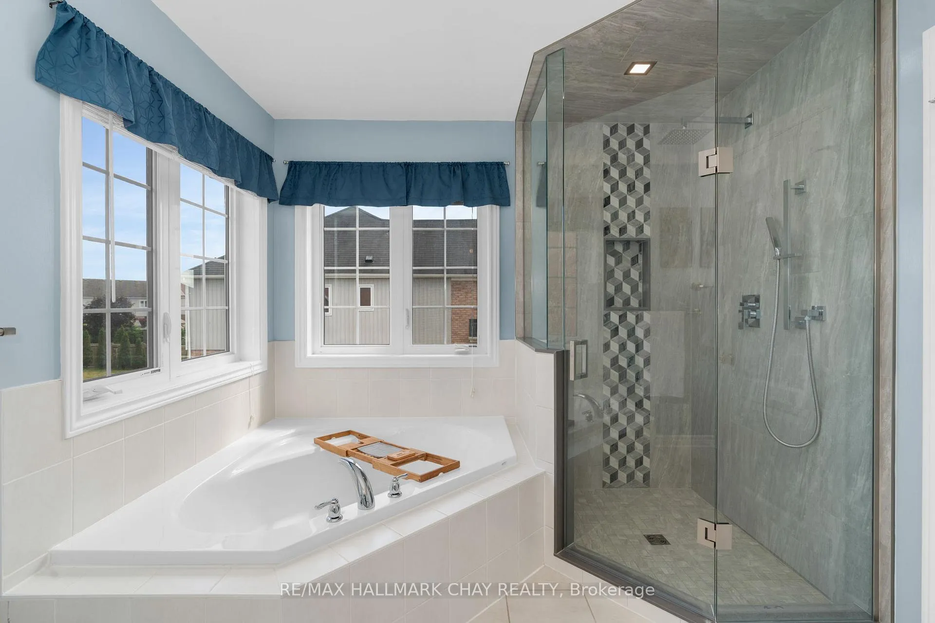 Photo 24 of 117 Mount Crescent, Essa, Angus — HOMEH