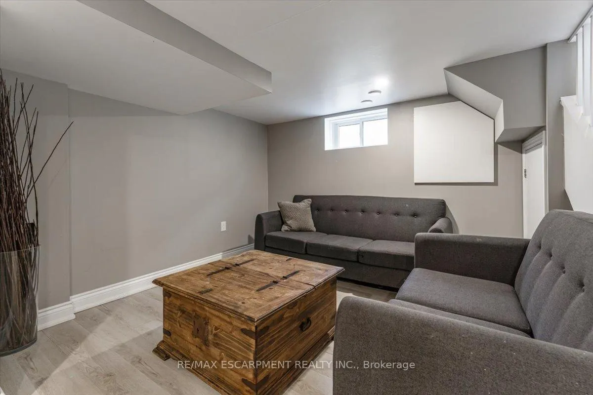 Photo 30 of 23 Nelles Boulevard, Grimsby, Grimsby West — HOMEH