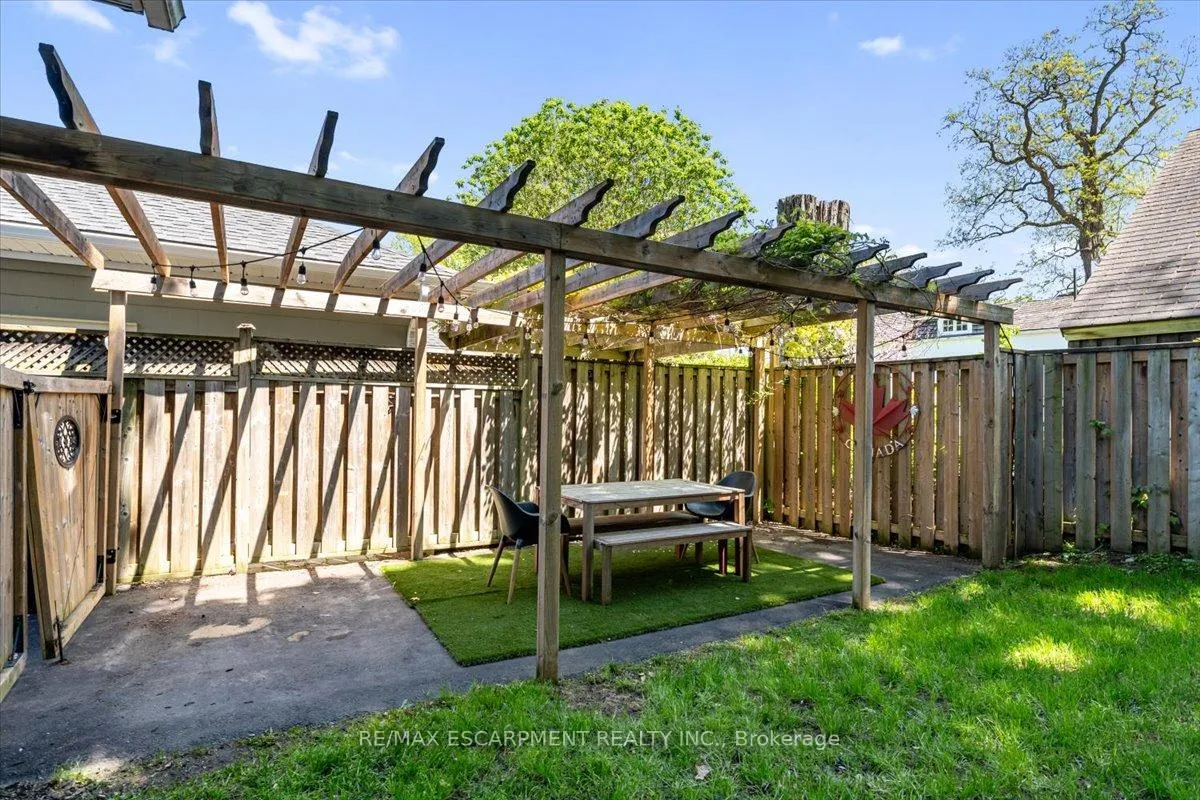 Photo 36 of 23 Nelles Boulevard, Grimsby, Grimsby West — HOMEH