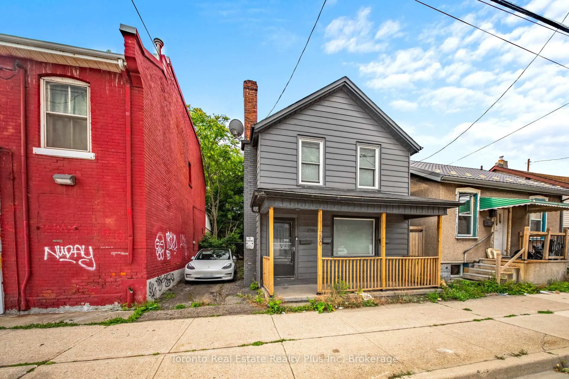 Photo 1 of 280 Cannon Street E, Hamilton, Beasley — HOMEH