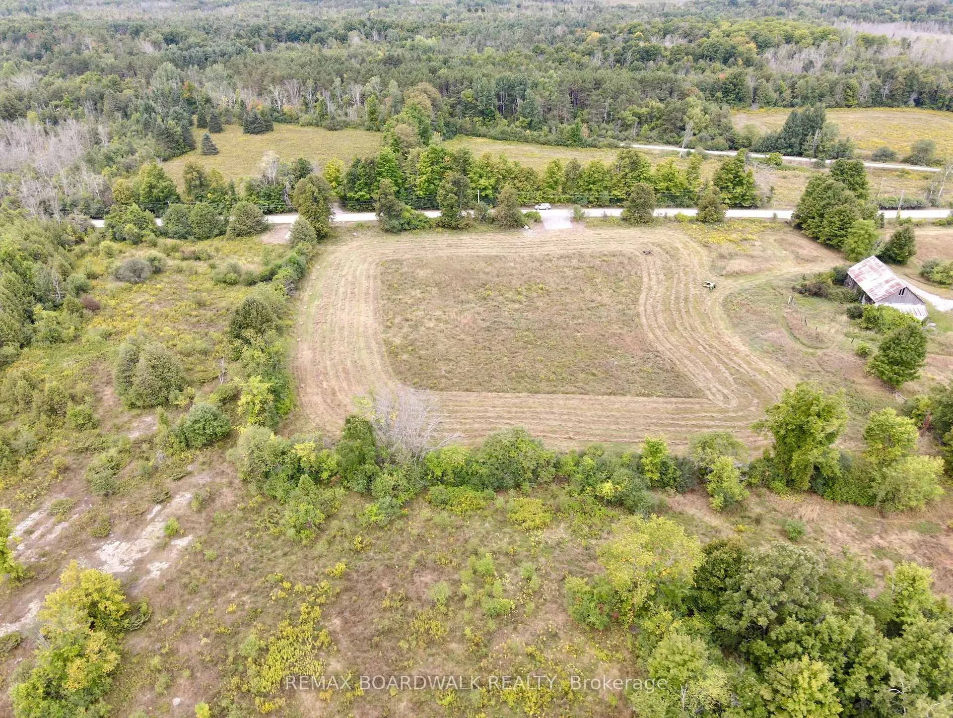 Photo 2 of 404 Ford Road, Montague, Montague Twp — HOMEH