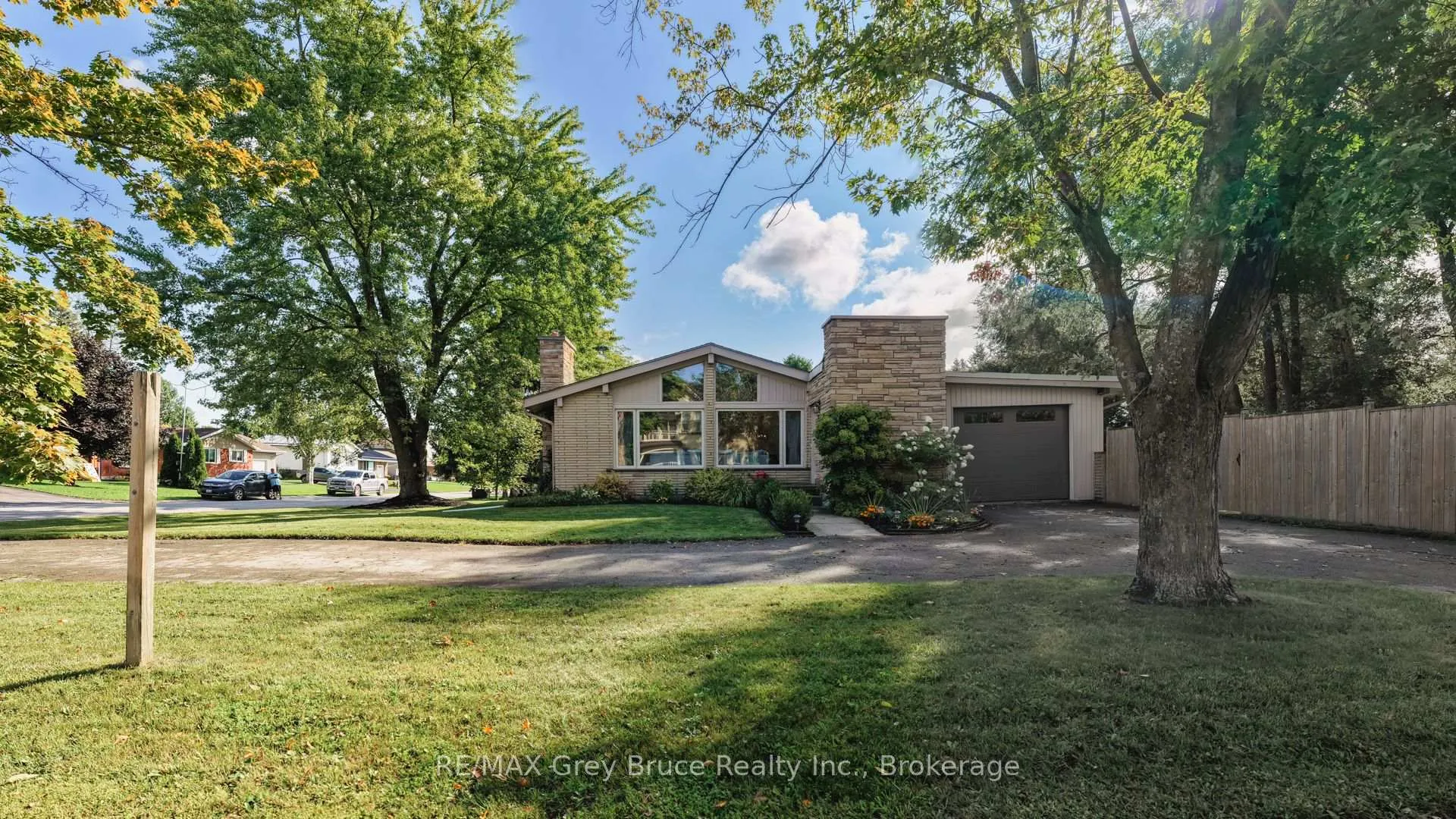 Photo 5 of 161 1st Avenue N, Arran-Elderslie — HOMEH