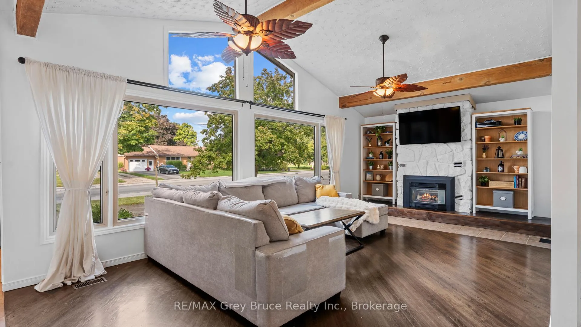 Photo 9 of 161 1st Avenue N, Arran-Elderslie — HOMEH