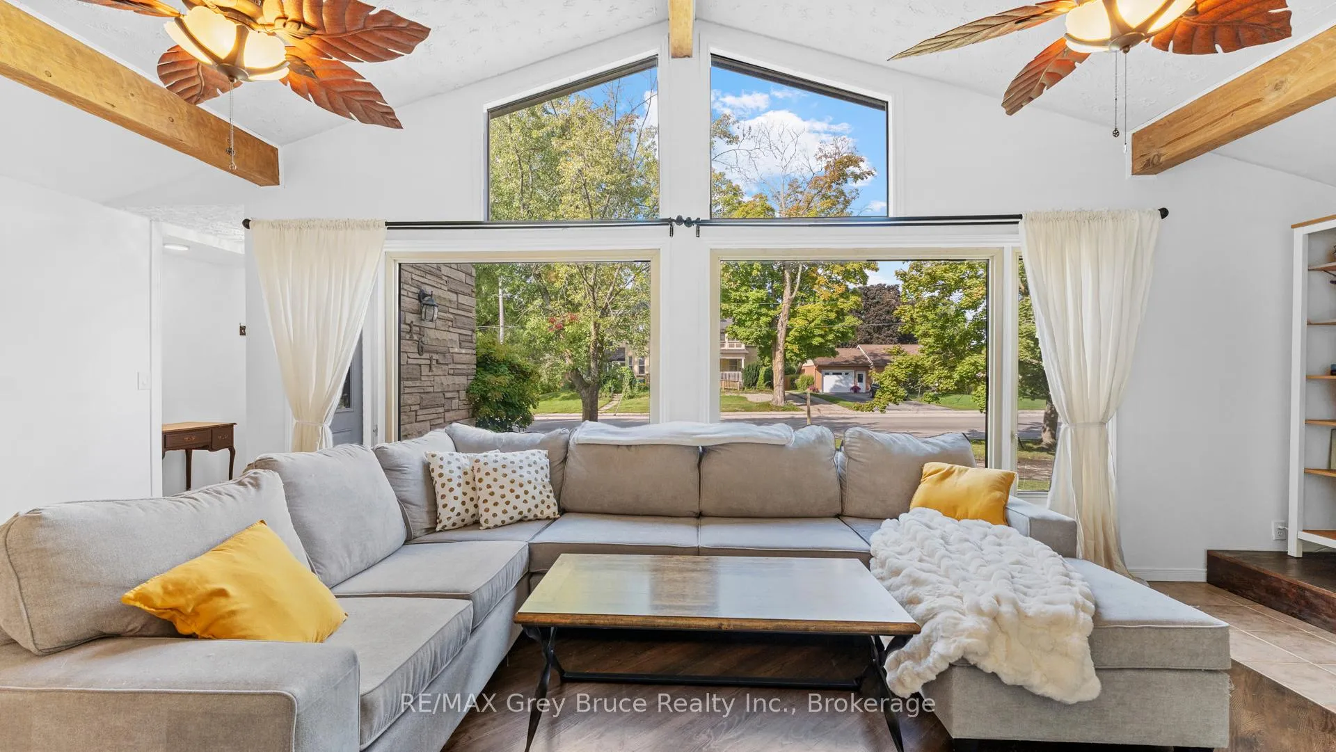 Photo 10 of 161 1st Avenue N, Arran-Elderslie — HOMEH