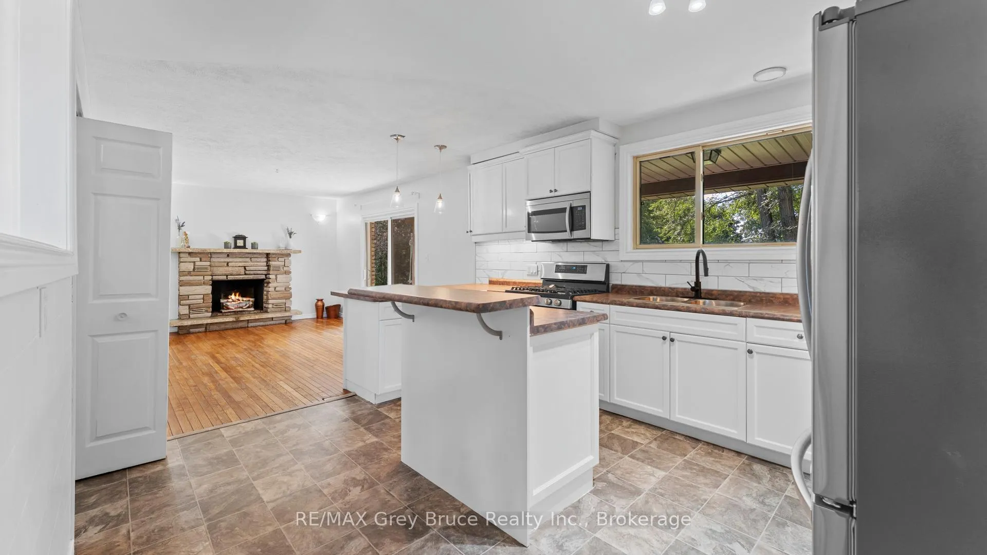Photo 16 of 161 1st Avenue N, Arran-Elderslie — HOMEH