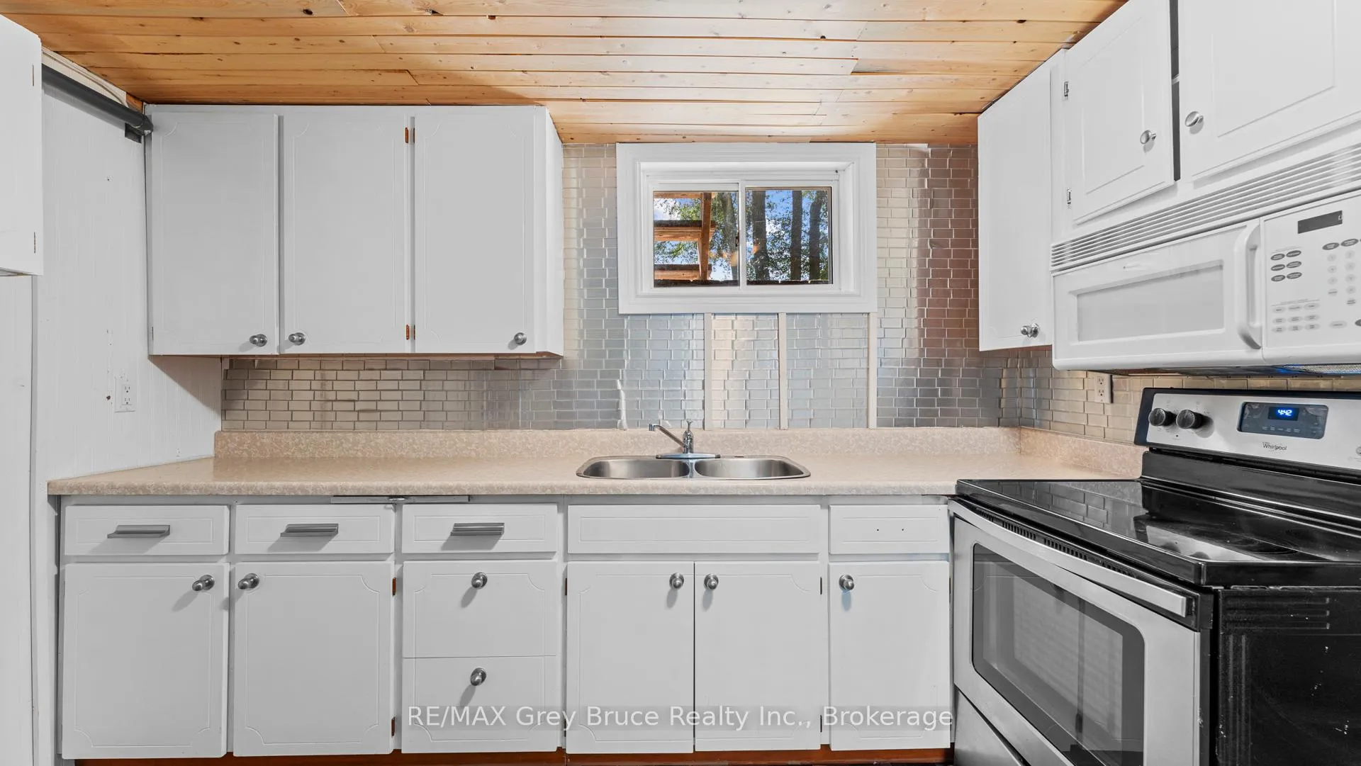 Photo 34 of 161 1st Avenue N, Arran-Elderslie — HOMEH