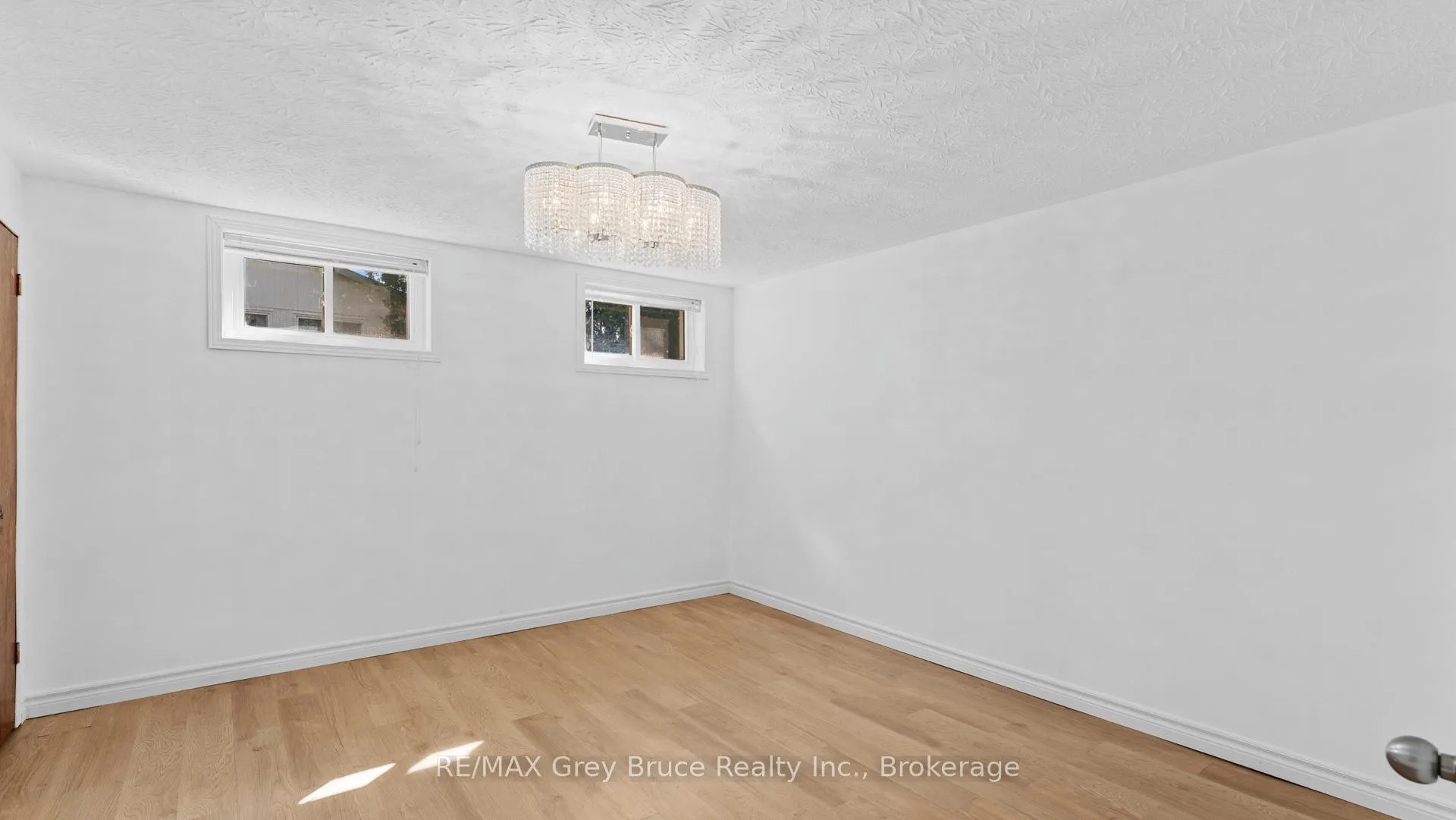 Photo 36 of 161 1st Avenue N, Arran-Elderslie — HOMEH
