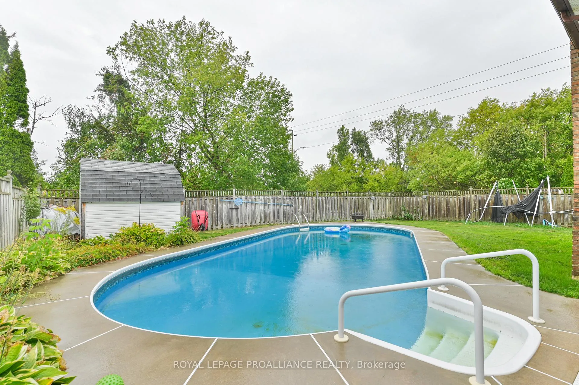 Photo 30 of 22 Briarwood Crescent, Belleville, Belleville Ward — HOMEH