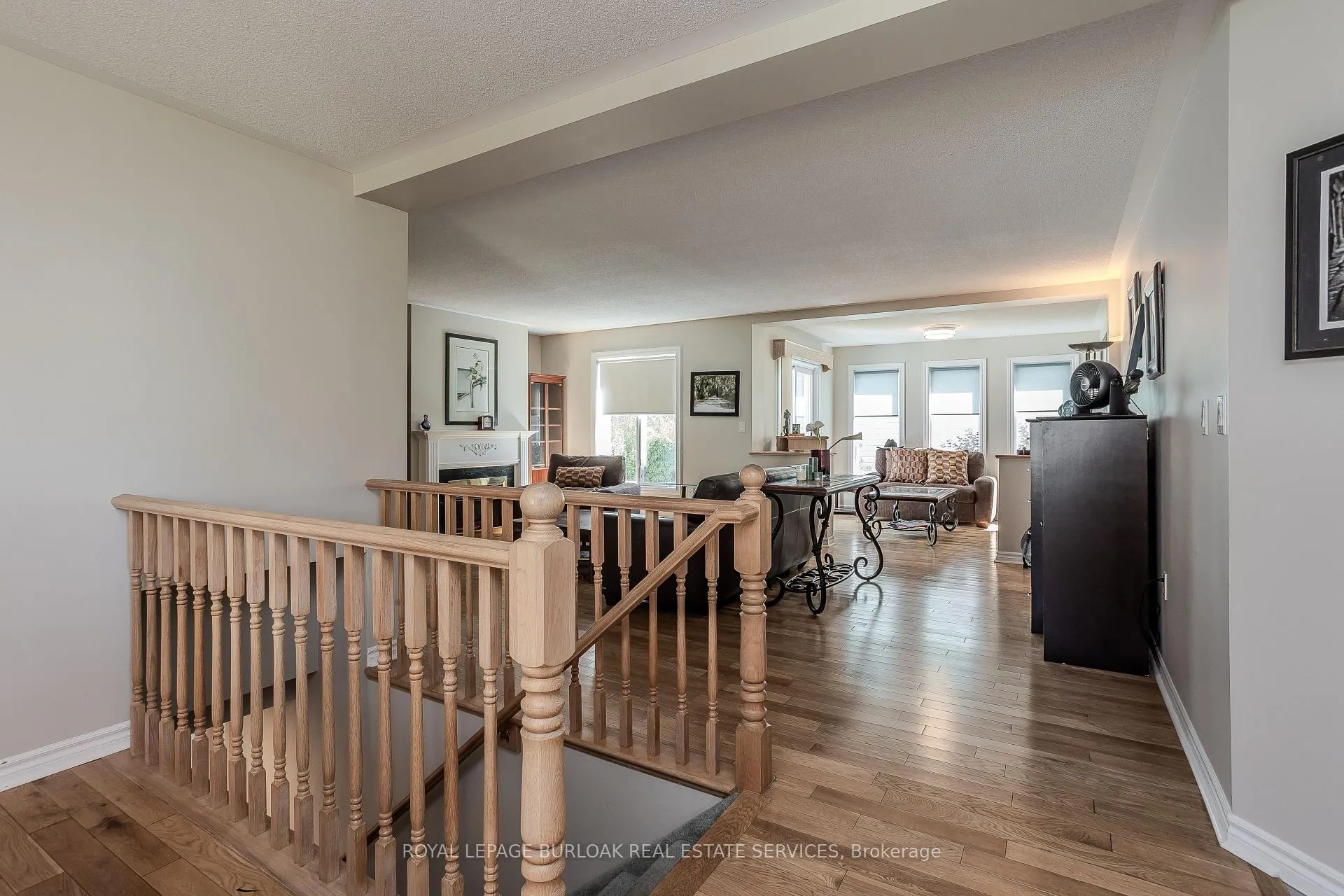 Photo 20 of 109 Emerald Court, Hamilton, Freelton — HOMEH