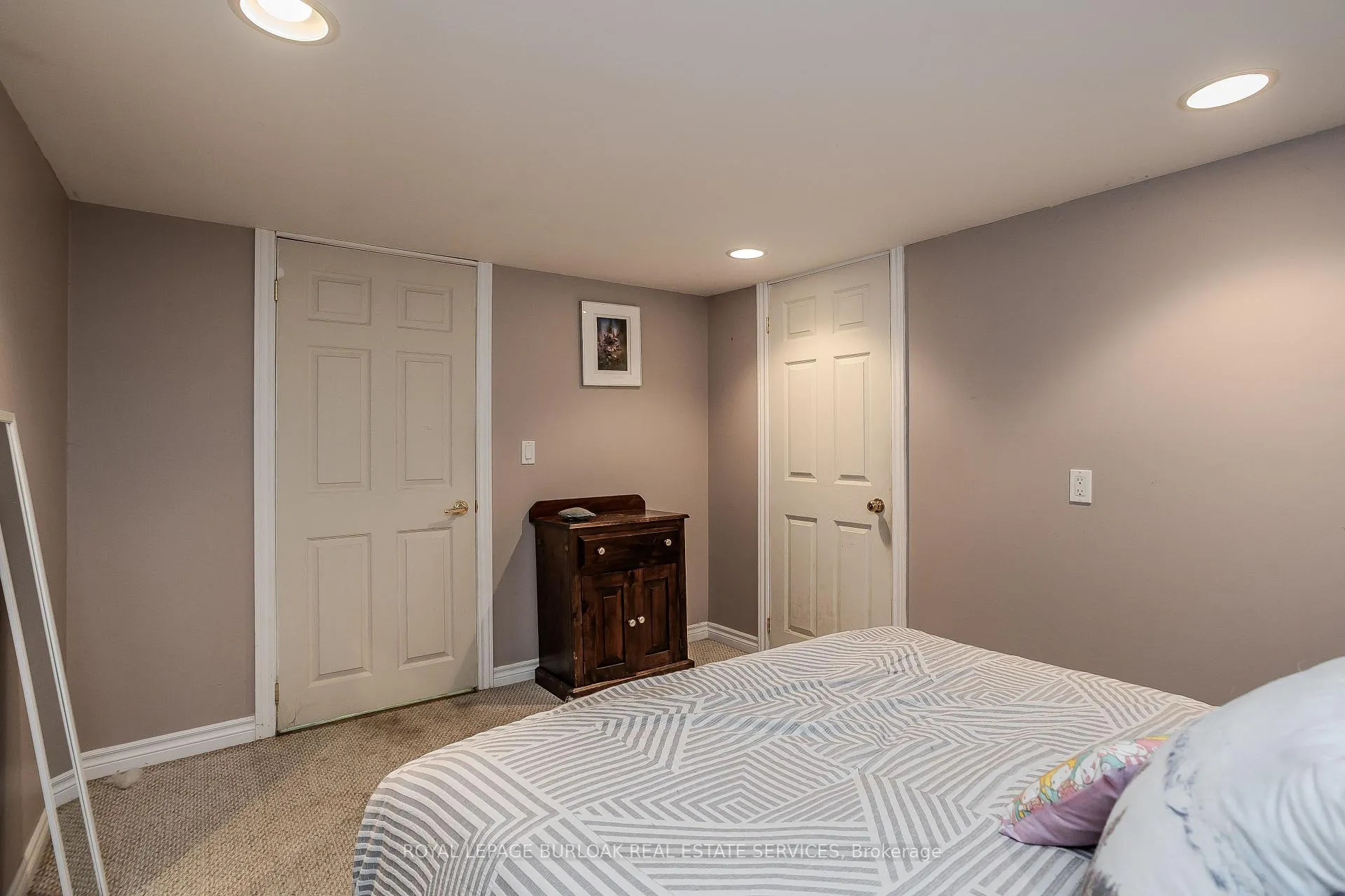 Photo 37 of 109 Emerald Court, Hamilton, Freelton — HOMEH