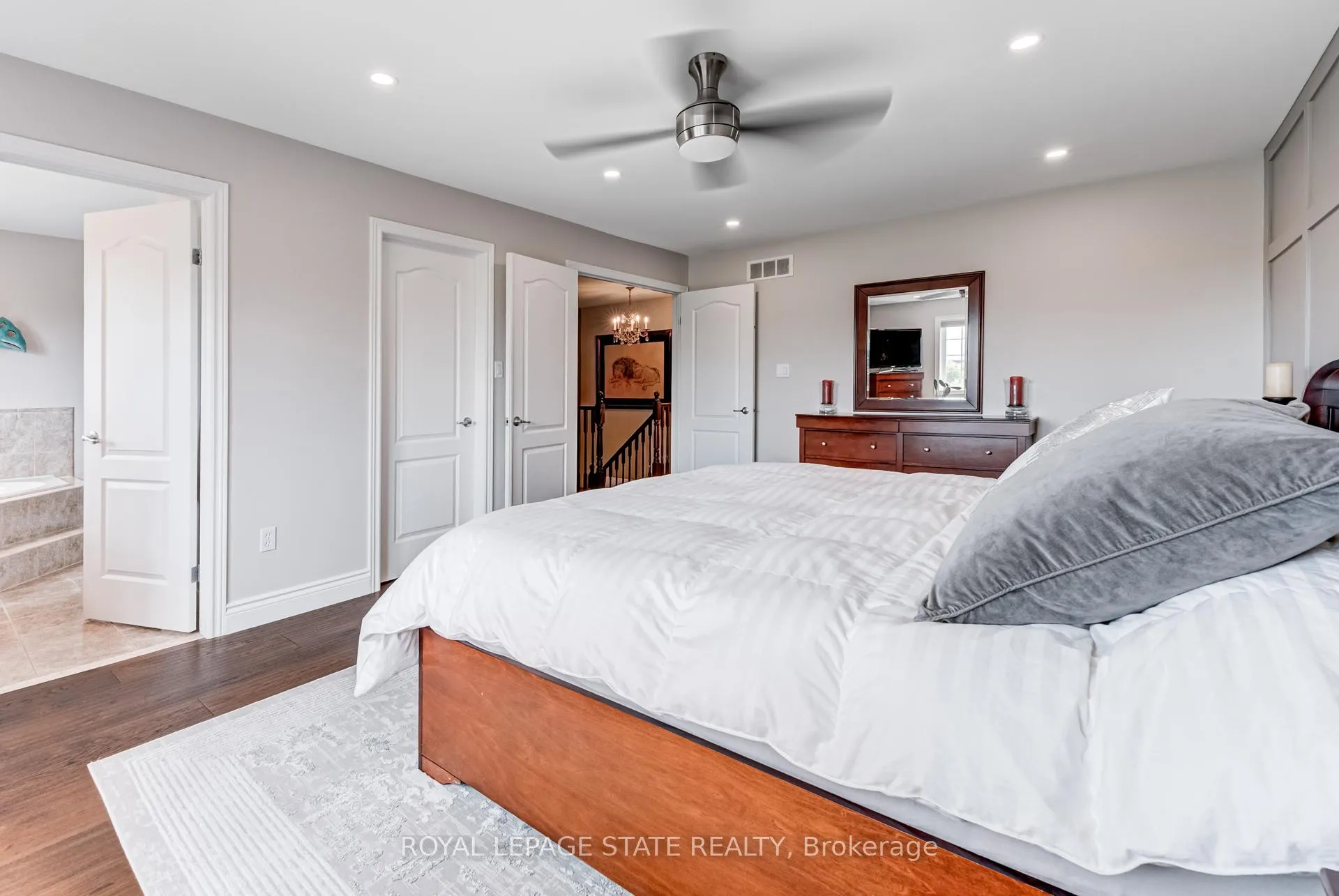 Photo 24 of 1105 Harrogate Drive, Hamilton, Ancaster — HOMEH