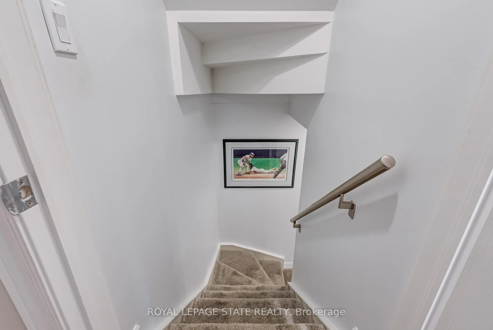 Photo 34 of 1105 Harrogate Drive, Hamilton, Ancaster — HOMEH