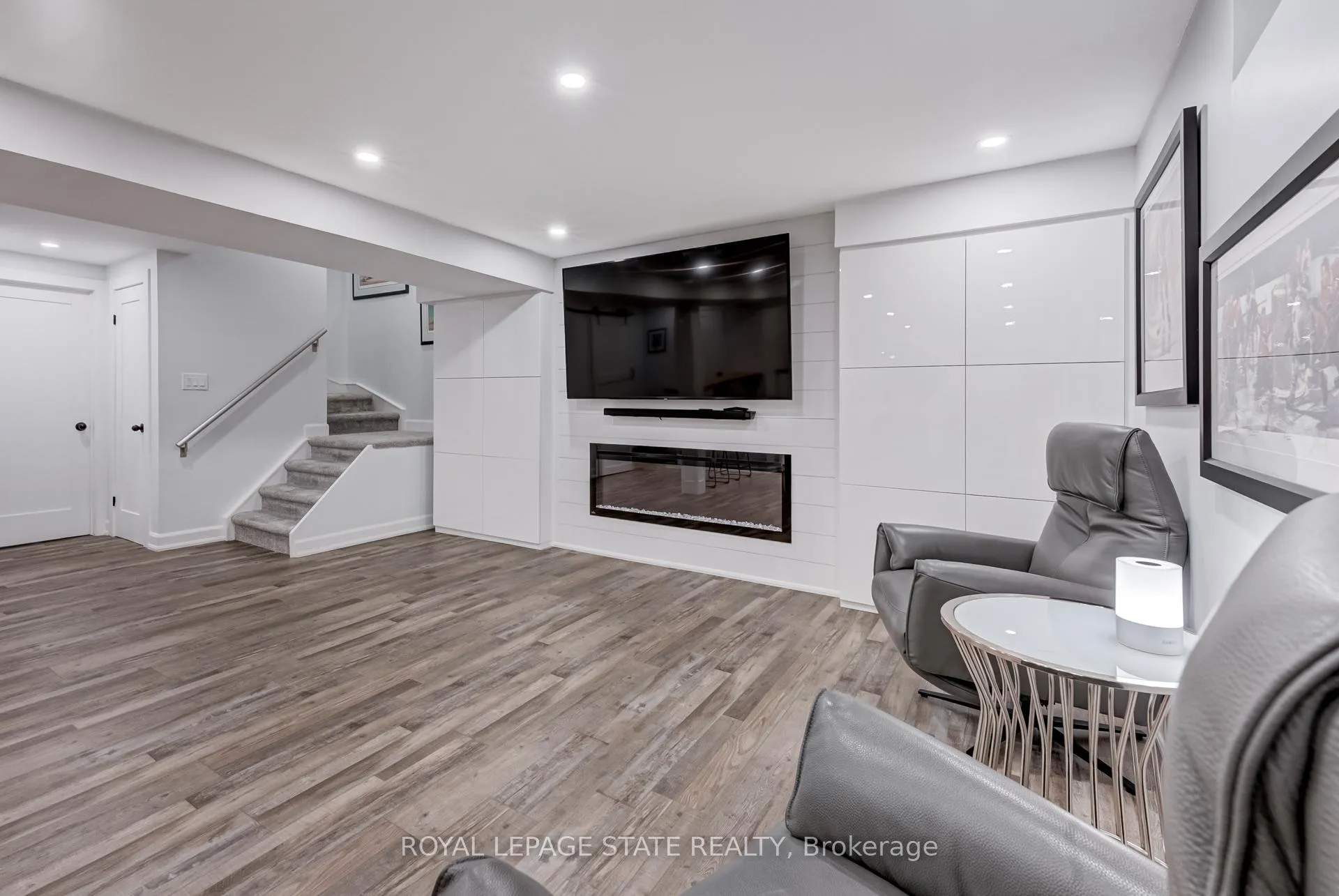 Photo 35 of 1105 Harrogate Drive, Hamilton, Ancaster — HOMEH