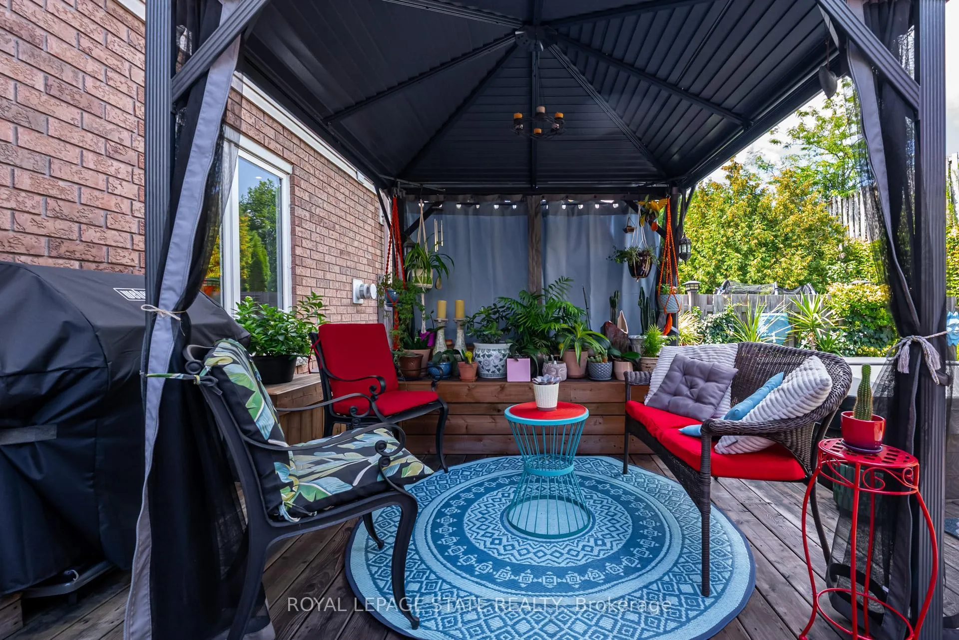 Photo 47 of 1105 Harrogate Drive, Hamilton, Ancaster — HOMEH