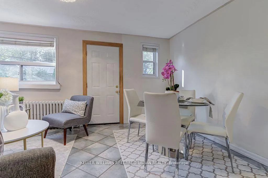 Photo 12 of 188 O'Connor Drive, Toronto, East York — HOMEH