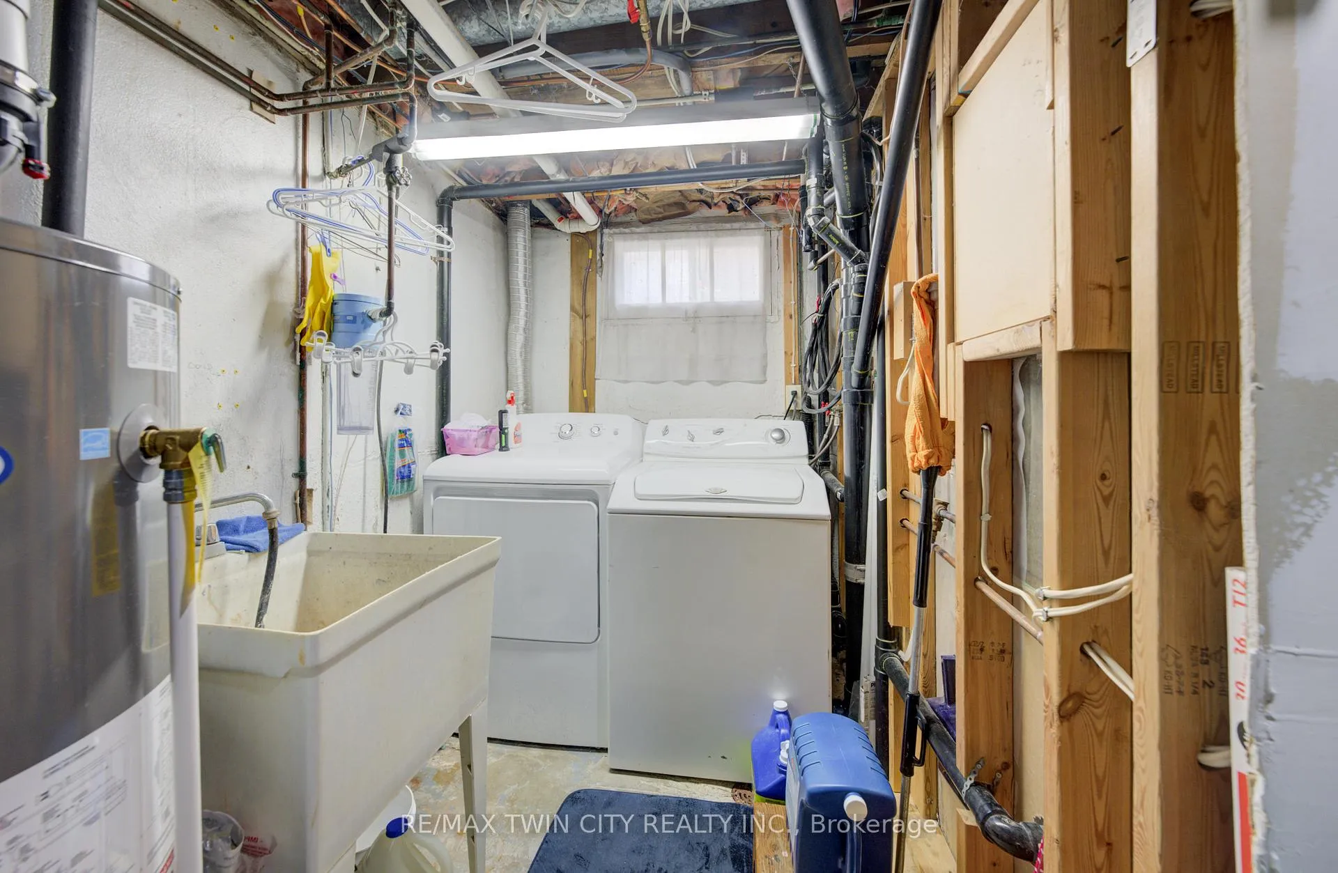 Photo 19 of 174 Union Street E, Waterloo — HOMEH