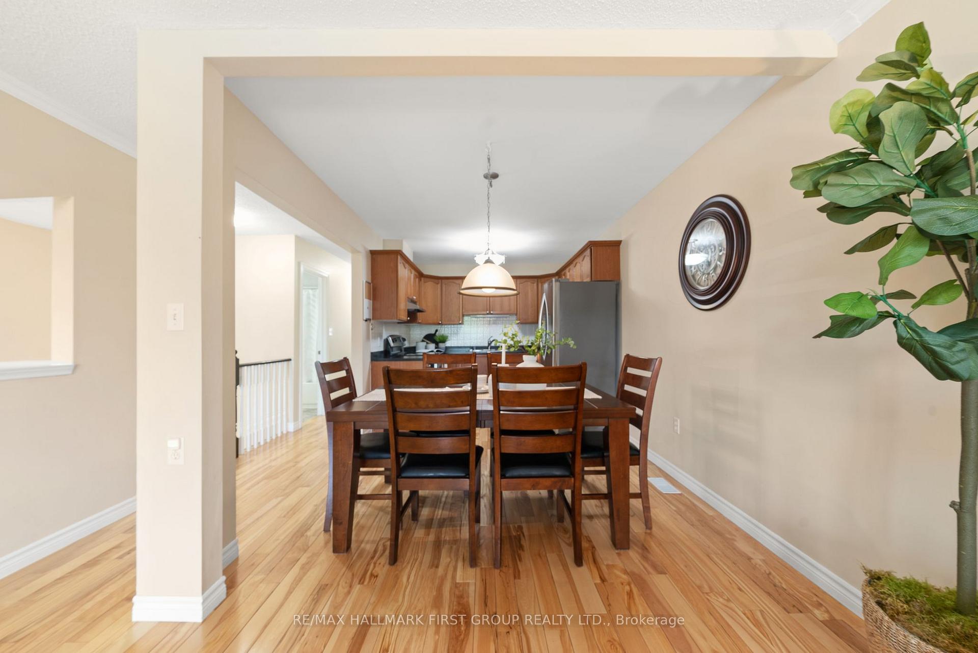 Photo 7 of 52 Munroe Street, Cobourg — HOMEH