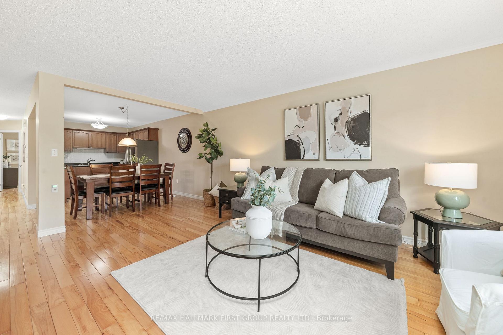 Photo 9 of 52 Munroe Street, Cobourg — HOMEH