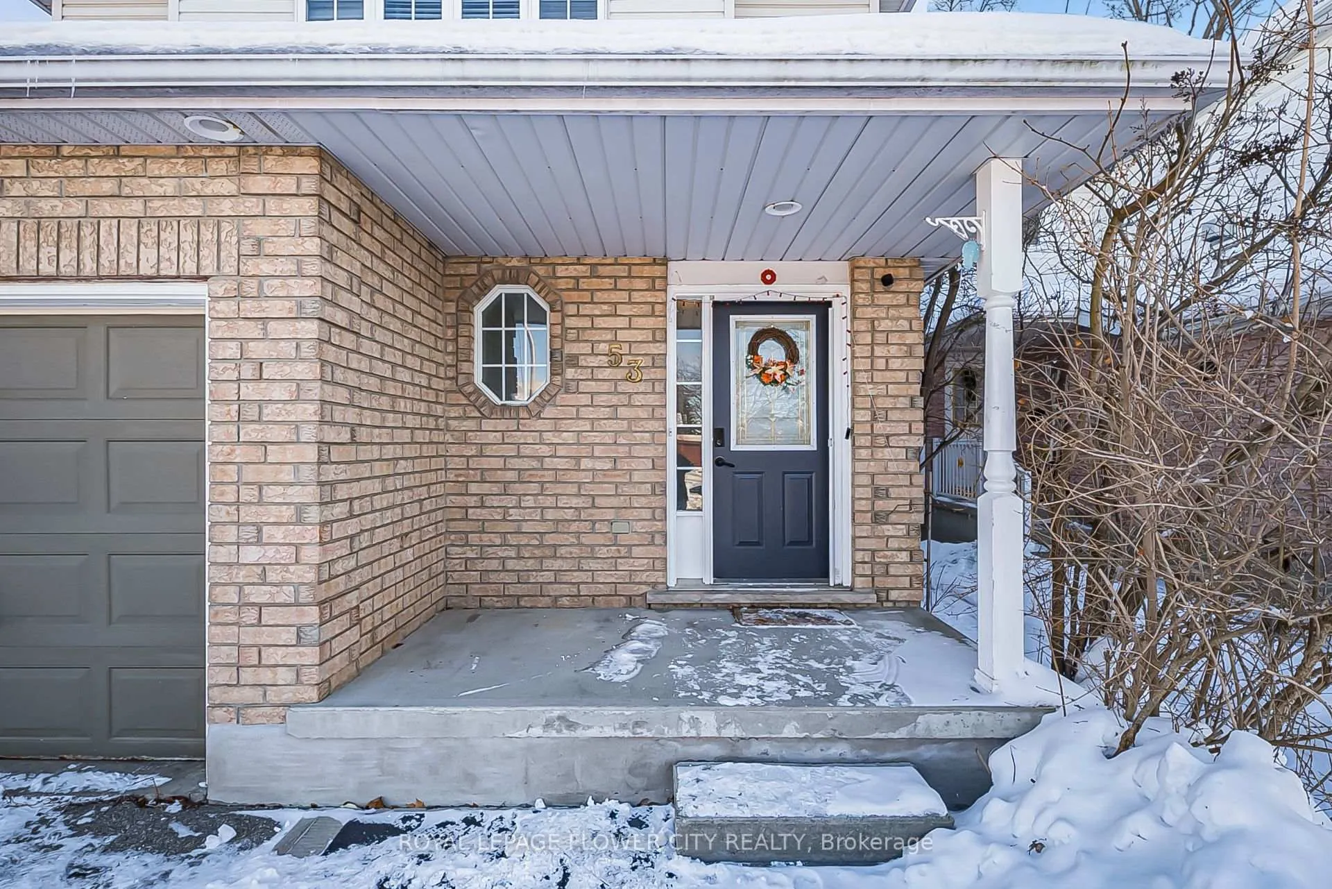 Photo 4 of 53 Bush Clover Crescent, Kitchener, Larentian West — HOMEH