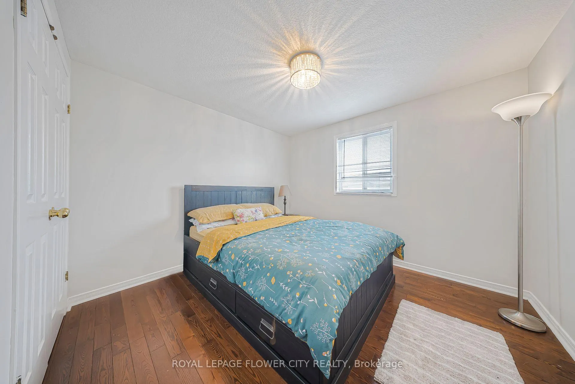 Photo 25 of 53 Bush Clover Crescent, Kitchener, Larentian West — HOMEH