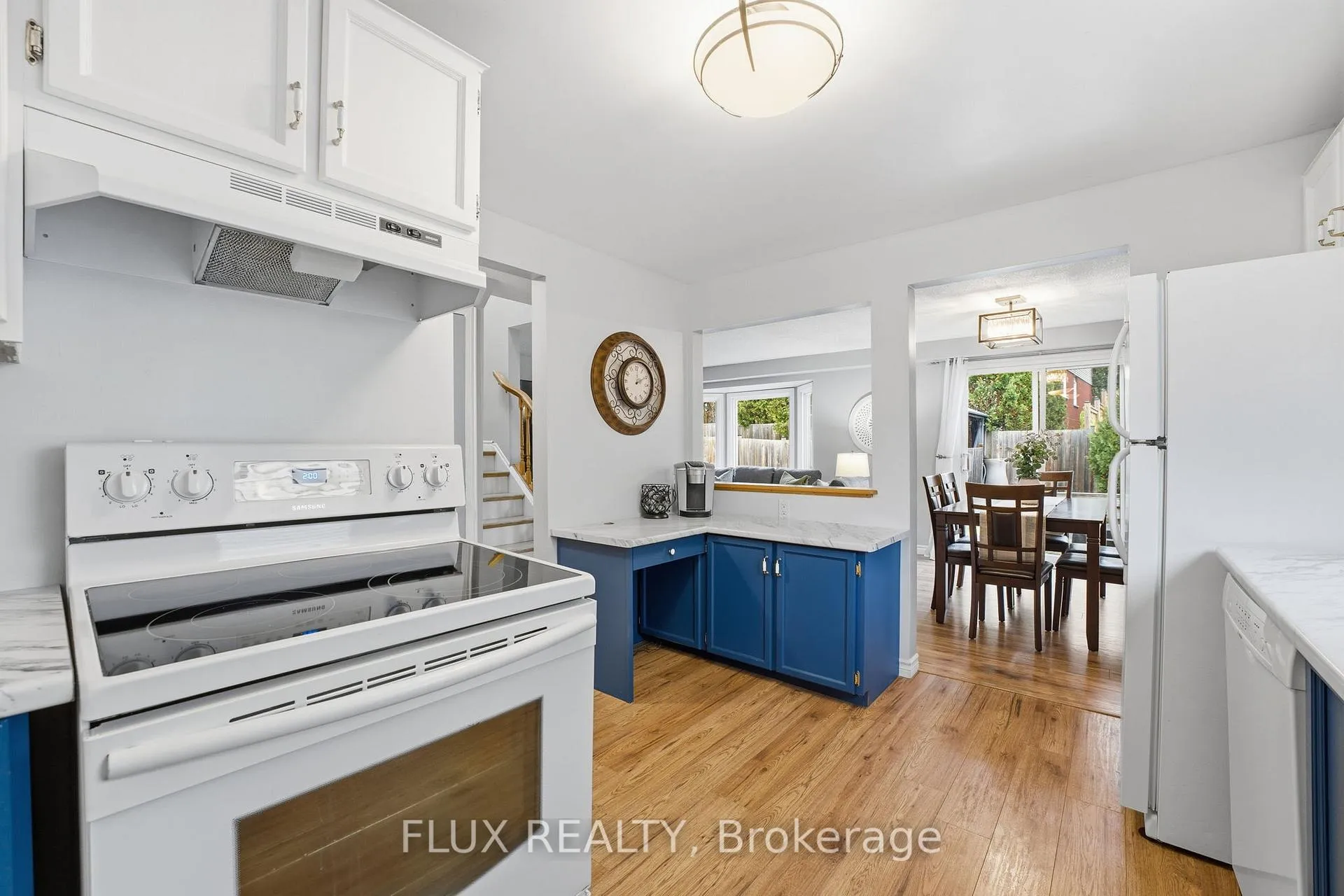 Photo 6 of Unit B, 510 Rosemeadow Crescent, Waterloo — HOMEH