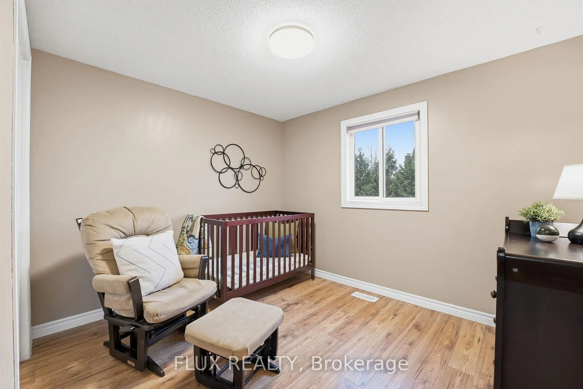 Photo 14 of Unit B, 510 Rosemeadow Crescent, Waterloo — HOMEH