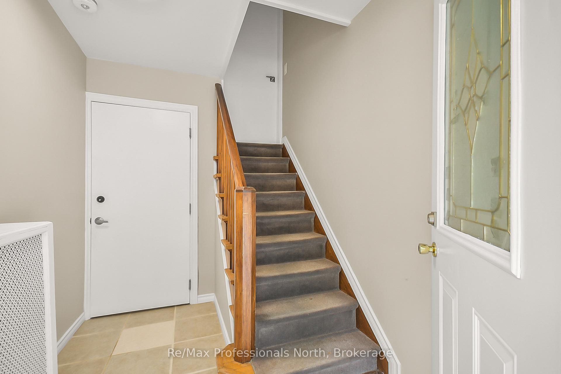 Photo 22 of 175 Sarah Street S, Gravenhurst, Muskoka (S) — HOMEH