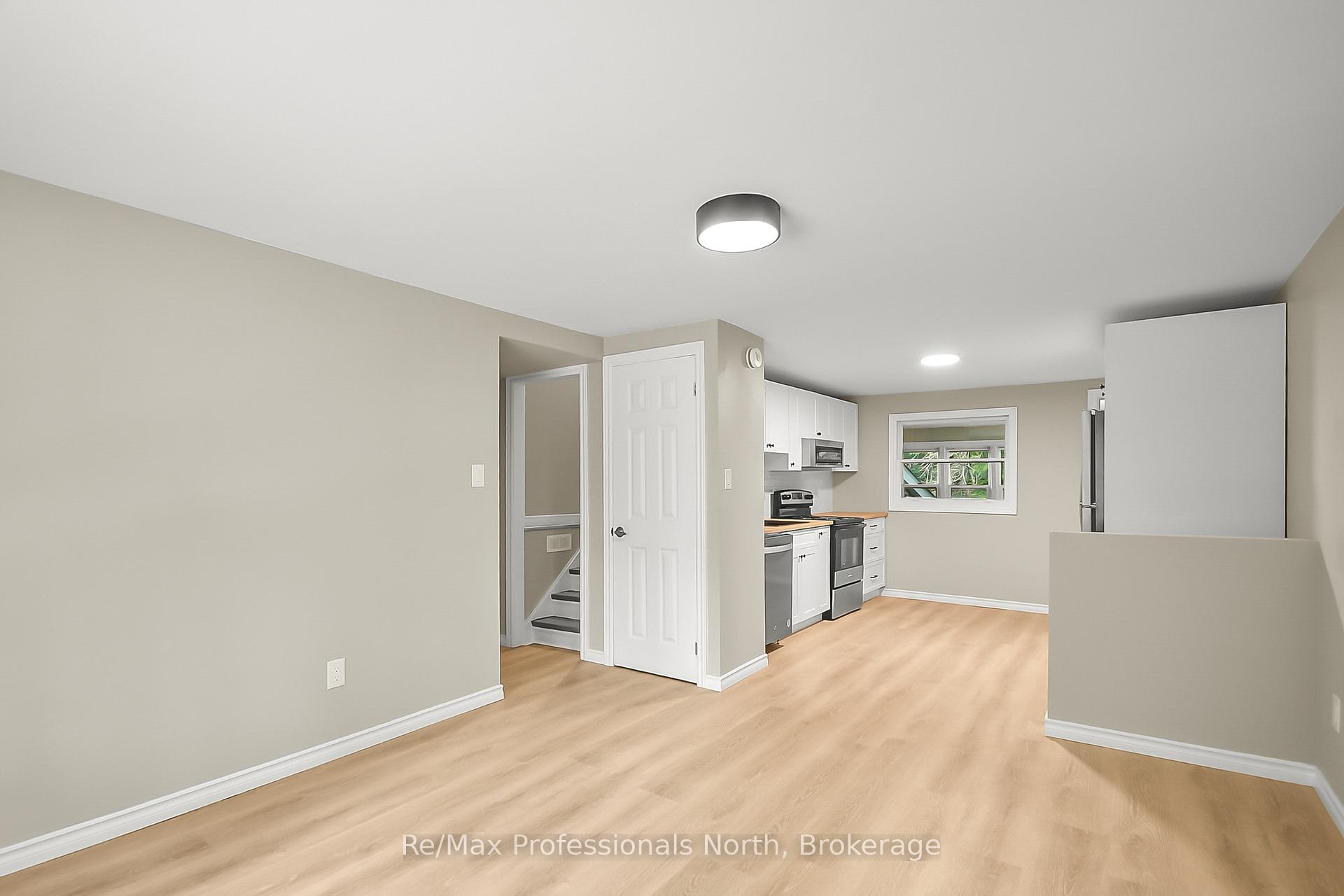 Photo 24 of 175 Sarah Street S, Gravenhurst, Muskoka (S) — HOMEH