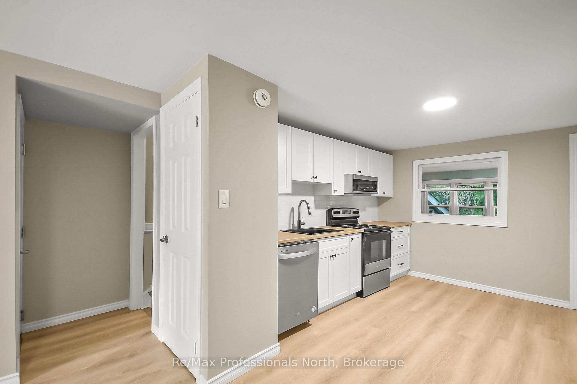 Photo 25 of 175 Sarah Street S, Gravenhurst, Muskoka (S) — HOMEH