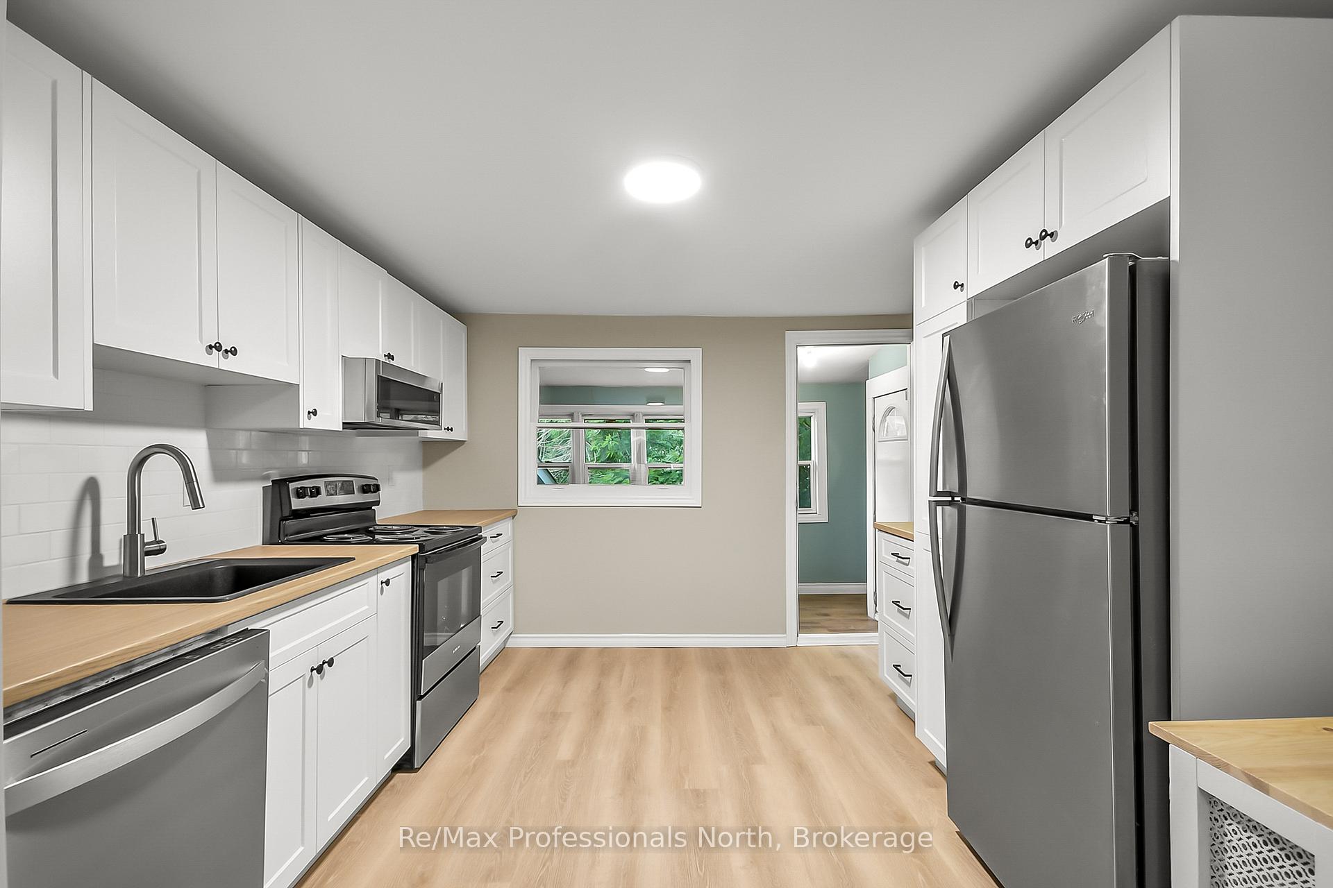 Photo 26 of 175 Sarah Street S, Gravenhurst, Muskoka (S) — HOMEH
