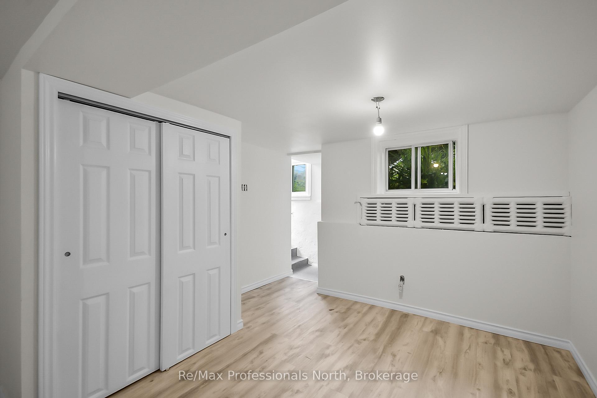 Photo 36 of 175 Sarah Street S, Gravenhurst, Muskoka (S) — HOMEH